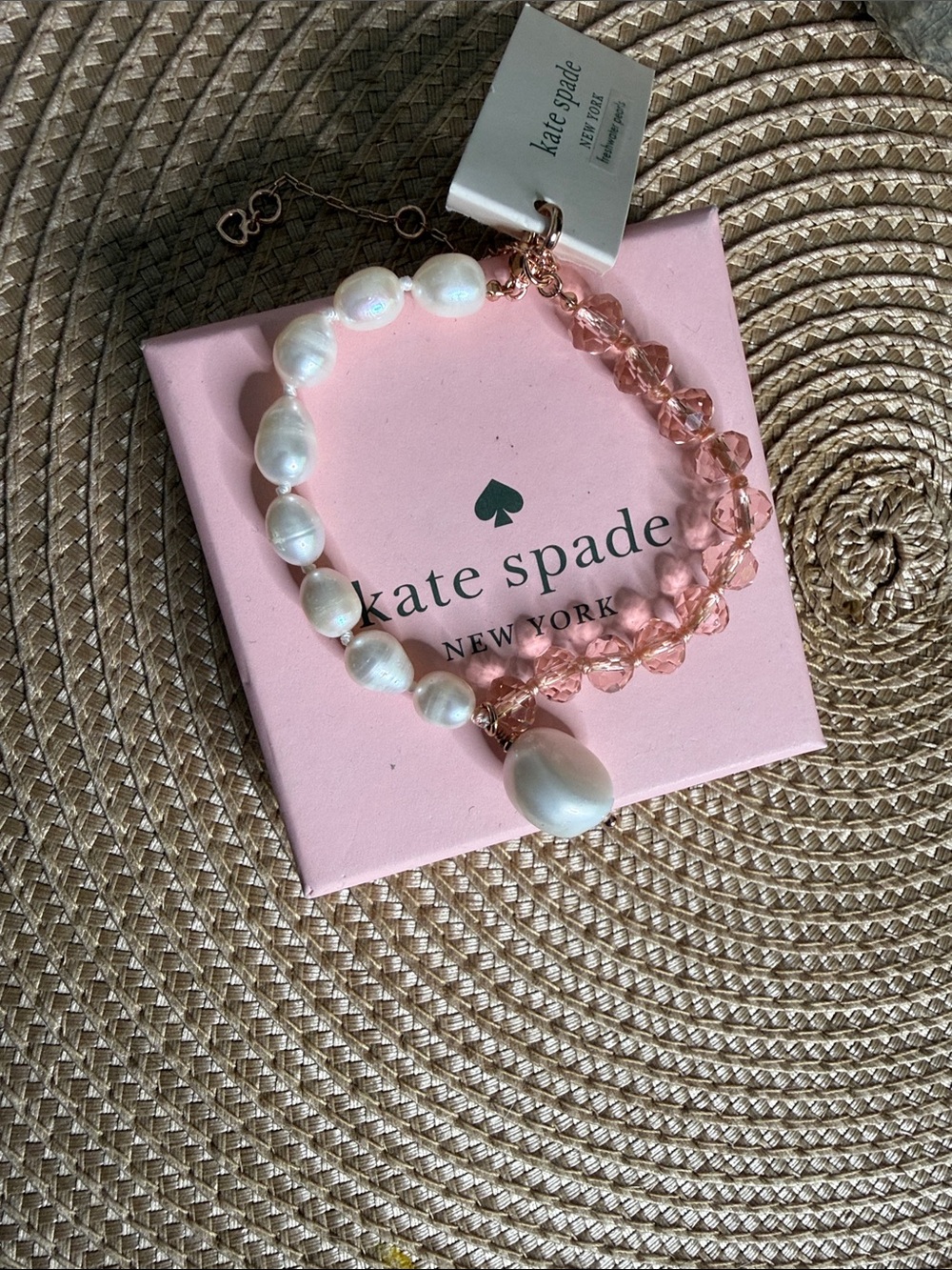 kate spade ♠️ New York  Blush Pearl Play Bracelet 
SRP$ 58
